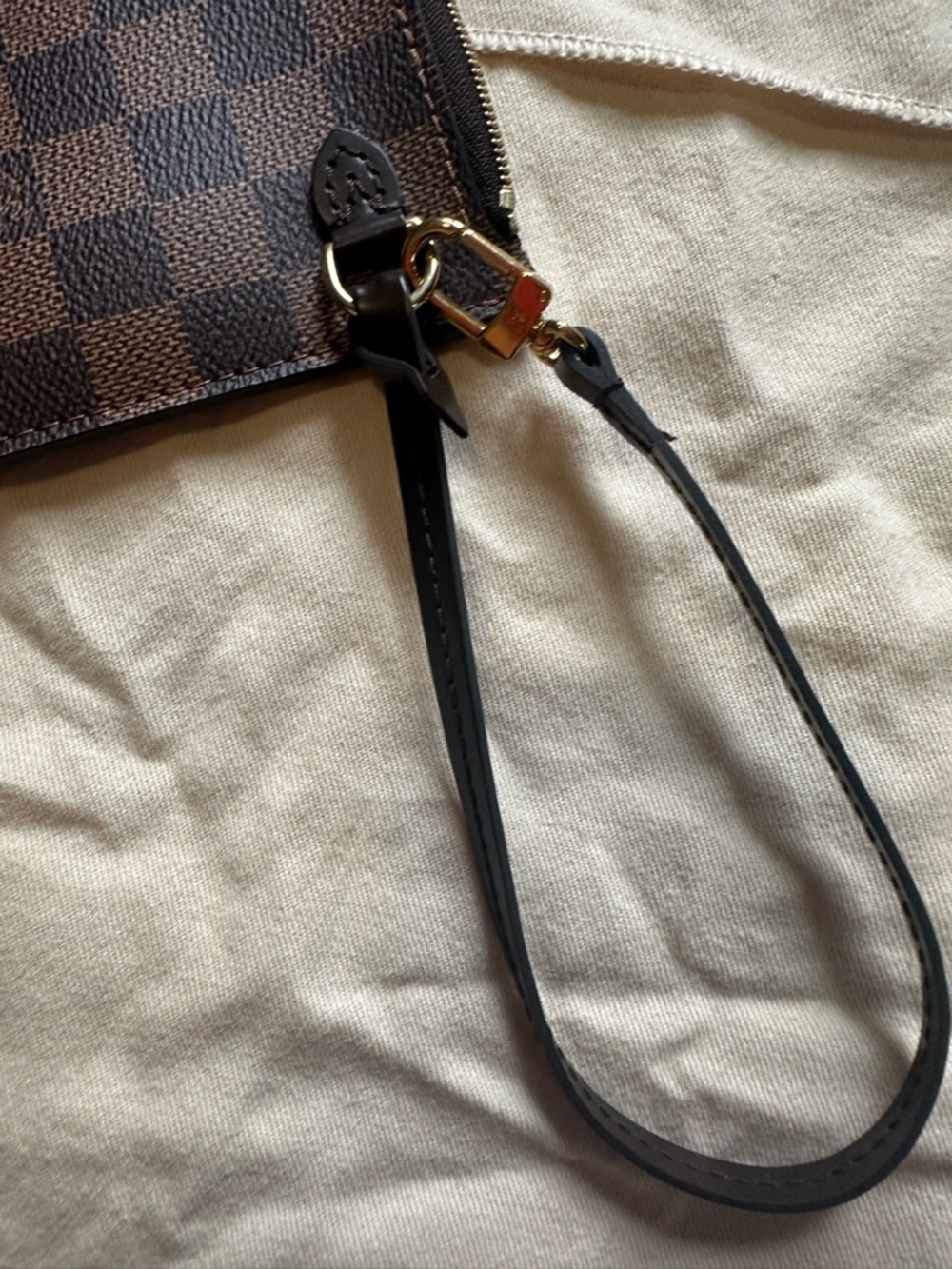 💯 Authentic Louis Vuitton Damier Ebene Neverfull Wristlet Pouch - Picture 6 of 14